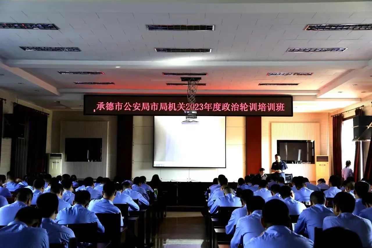 0fe09a5677f295d441e5f13ee59c8396.jpg